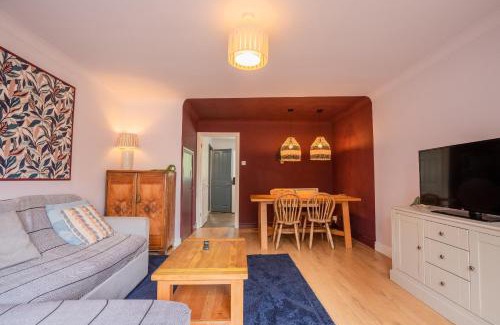 Worcester House | 1 Hales Orchard