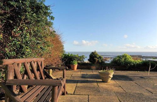 Lyme Regis Apartment | 1 Harbour Heights