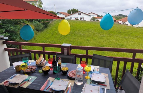 Bidart Apartment | 1 km from the sea, quiet apartment with view of the countryside, on second floor