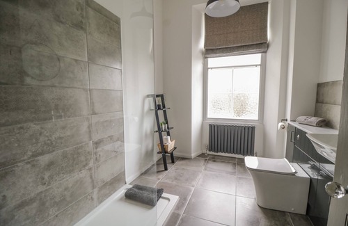 Kirkcudbright Apartment | 1 MEWS LANE, family friendly in Kirkcudbright