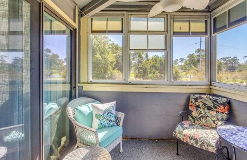 North Myrtle Beach Apartment | 1 Mi to Beach Golf Glenn Villas Condo with Pool