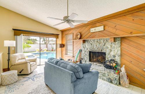 Stuart House | 1 Mi to Dtwn Stuart Bright Home with Pool and Spa!