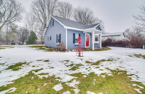 The Preserve Cottage | 1 Mi to Little Traverse Bay: Home w/Fire Pit