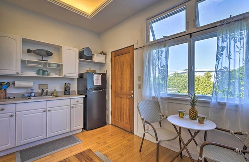 Kahaluu Bay Cottage | 1 Mile to Magic Sands Beach: Kailua-Kona Cottage