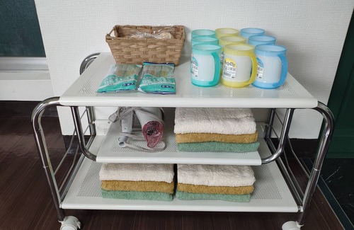 Naniwa Apartment | 1 min from JR sta., 1 stop from NANBA, 45SQM, R305