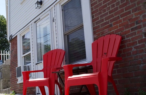 Rockport Apartment | ✩1 min to Front Beach✩Cute Studio✩Prime location