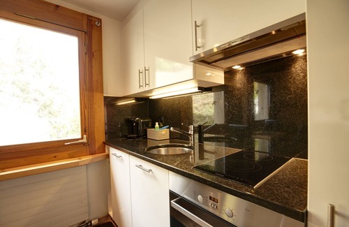 Silvaplana Apartment | 1-room flat with lake view on the 4th floor