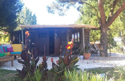 Alcobaca Cottage | 1. Rustic Rondavel with Wood-burner & Sauna – Long-stay Winter Retreat
