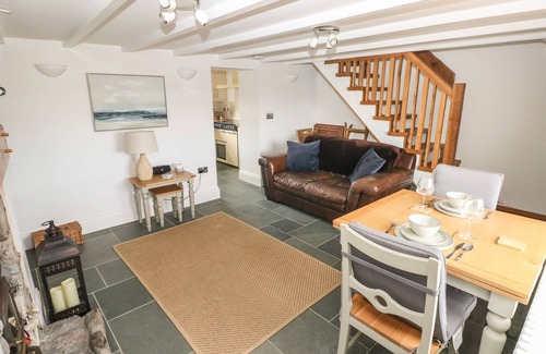 Horton Cottage | 1 Salt Cottage