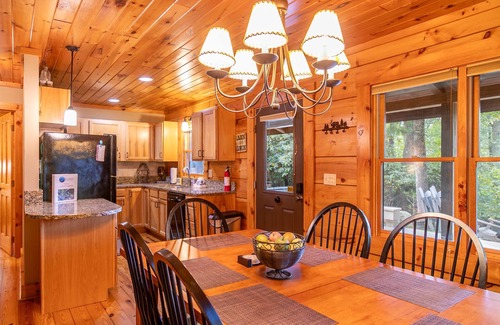 Vilas Cabin | 1 Sweet Seclusion -Peaceful cabin just outside of Boone with hot tub!