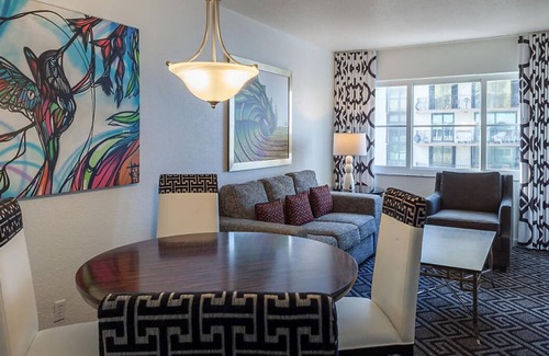 Miami Beach Resort | 1 wk Oceanfront retreat for 4 @ Solara Surfside Resort w/Kitchen - Near Miami
