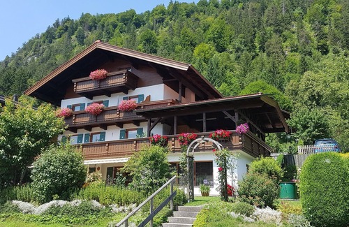 Reit im Winkl Apartment | (1) Zwei-Raum-Ferienwohnung 42qm, Dusche/WC, Küche, Balkon