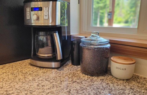 Cusick House | 10 Acre Private riverfront retreat w/dock and 1,000 ft waterfront