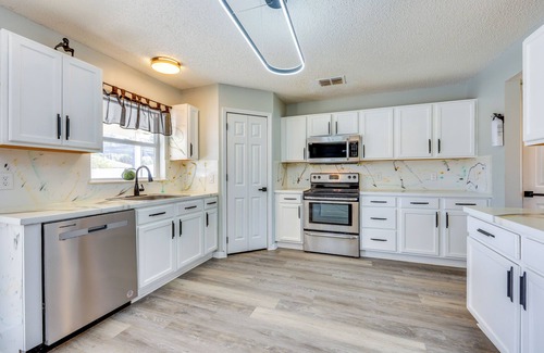 Palm Coast Cottage | 10 Mi to Flagler Beach: Pet-friendly Home w/Pool