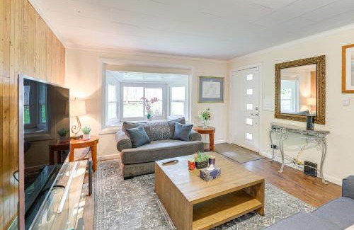 Toledo House | 10 Mi to South Beach and Newport Home with Deck!