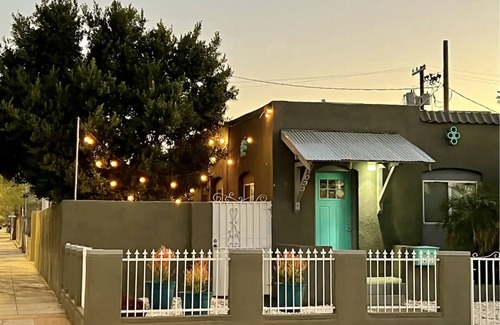 Garfield House | 10 Min Walk to Chasefield Stad/Bars/Shopping/ASU