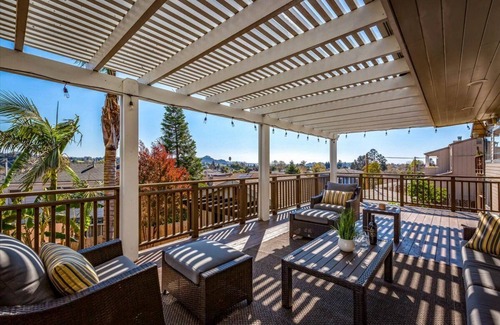Arroyo Grande House | 10 minutes South of San Luis Obispo, Arroyo Grande! Views! 30+ days rental