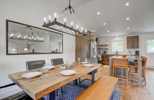 Big Sky Condo | 10-minutes to Ski Resort, 2.5-Bedroom, Mountain Views, Hot Tub/Sauna