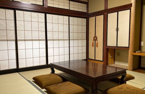 Toyama House | 10 minutes walk to the center A tram HH2 - HH2 / Toyama Toyama