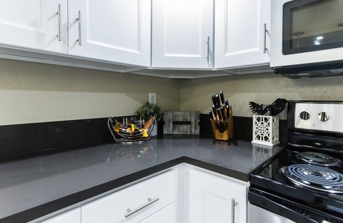 Cowan Heights Condo | 10% Off Orange, CA Monthly Modern 1BD ~ Walk to Peters Canyon + Starbucks!
