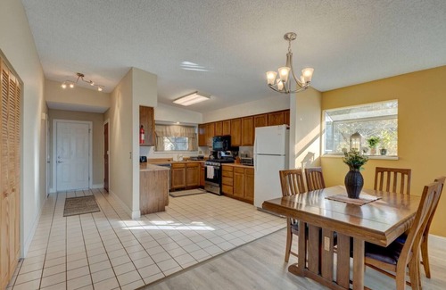 Northeast Reno House | *10% Off* Skyline Escape~Reno~UNR~Tahoe~Casinos