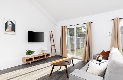 Fort Worth Apartment | 10% Off Weekly Magnolia Bliss Studio