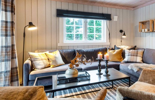Ringebu House | 10 person holiday home in Fåvang