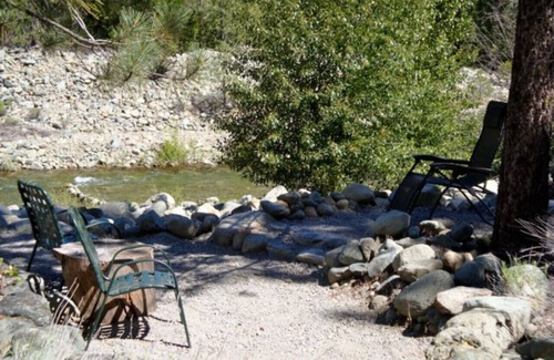 Graeagle Apartment | 10 Pomo Trail - On the Creek!