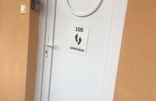 Harkany Apartment | 100 lépés - 100 steps - Apt with huge terrace next to the thermal bath