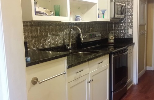 Clearwater Beach Cottage | 100 Steps to Beach. Pets Ok, Real Beach House, Daily Rentals