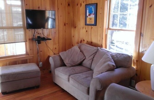 Campground Landing Cottage | 100 Yards from Campground Beach! (1856)