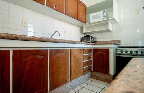 Ingleses Centro Apartment | 100m do Mar junto as Gaivotas, Ingleses UB1422