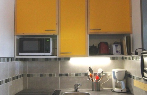 Bergers Hotel | 100m from ski slopes, Ground floor, balcony, parking, tv, ski locker, 25m², Alpe d'Huez