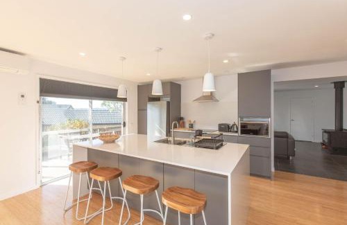 Jindabyne House | 104 Gippsland Street