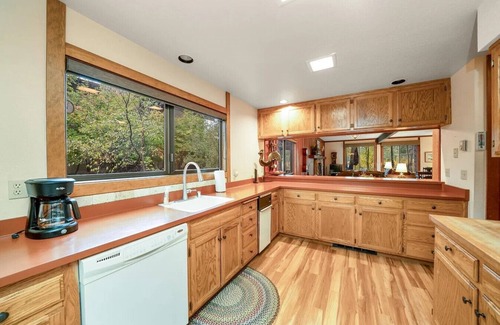 Graeagle Apartment | #107 Graeagle Meadows