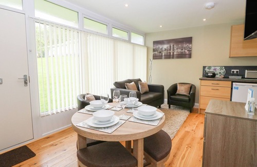 Cromer Cottage | 107 KINGS CHALET PARK, pet friendly, with a garden in Cromer