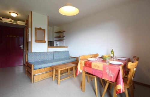 Termignon Apartment | 10m from ski slopes, 1st floor, balcony, tv, ski locker, 25m², Termignon-la-Vanoise