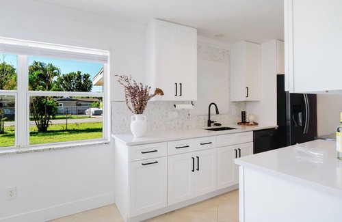 Fort Myers House | 10MIN BEACH/8MIN FORT MYERS DOWNTWON 3BDR/6BEDS