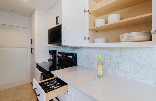 Fort Myers House | 10MIN BEACH/8MIN FORT MYERS DOWNTWON 3BDR/6BEDS