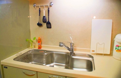 Sumiyoshi House | 10mins train to Namba, 4mins walk to stn, 2floor Japanese style whole house
