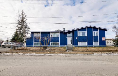 Fairview Apartment | 11 Mi to Kincaid Park Convenient and Cozy Apt!