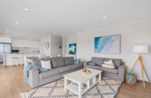 Encounter Bay House | 11 Southern Right Crs Encounter Bay