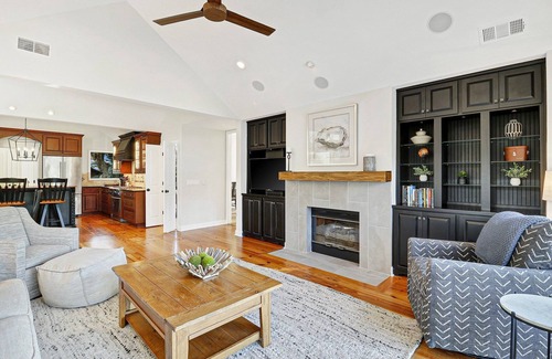 Sea Pines House | 11 Willow Oak | Private Heated Pool | Bike to Beach