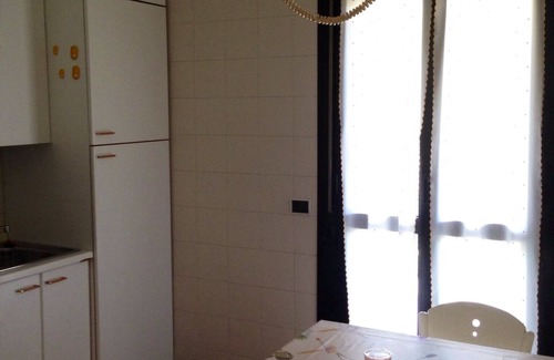 Lubiana Apartment | 110 SQM Apartment - 2 BEDROOMS AND 2 BATHROOMS - EXPENSES AND SERVICES INCLUDED - FREE WI-FI
