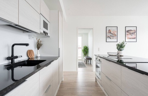 Tampere Apartment | 118m2 2BR Modern Apt with Sauna & Two Balconies