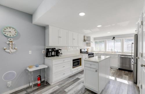 Georgetown House | 12 Mi to Dtwn Lewes and Beach Delaware Home with Deck