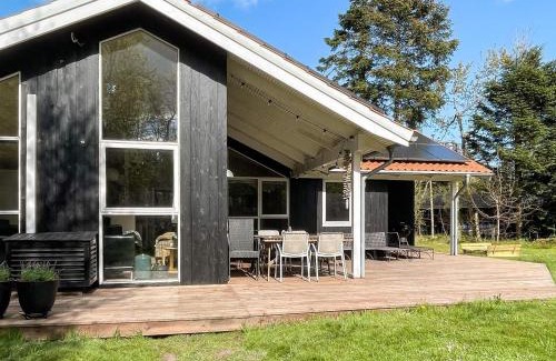 Hou House | 12 person holiday home in Hals-By Traum