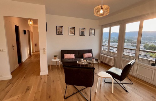 Chambery Apartment | 12th floor newly renovated modern apartment