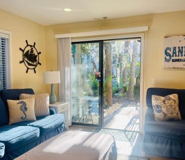 Hilton Head Island Apartment | 13 Beach Stop Hilton Head