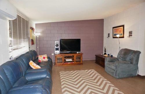 Exmouth House | 13 Grenadier Street